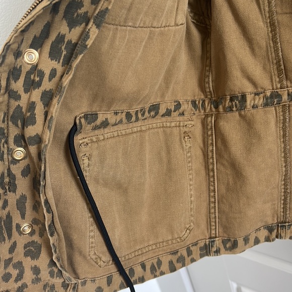 FRAME Jacket - Picture 3 of 7